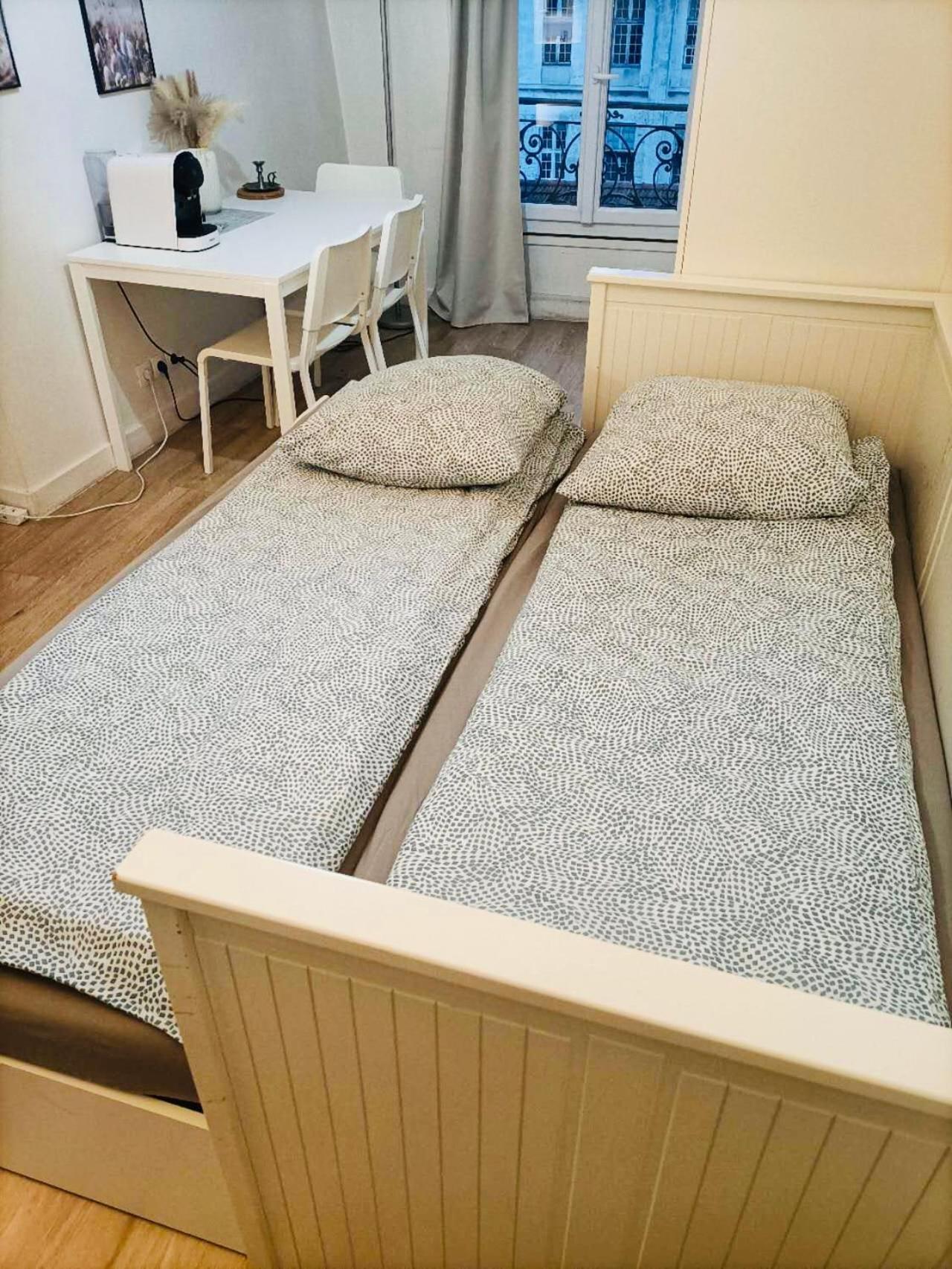 Dream Dwell Paris-Charming Studio Superb Location In 7Th District Parigi Esterno foto
